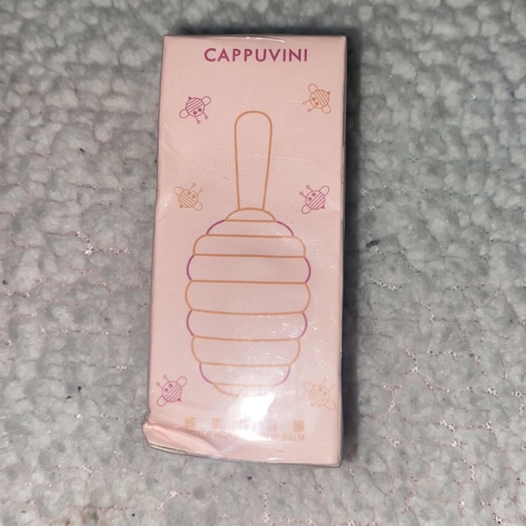 Honey Flavored Lip Oil New/Unopened - Picture 4 of 4